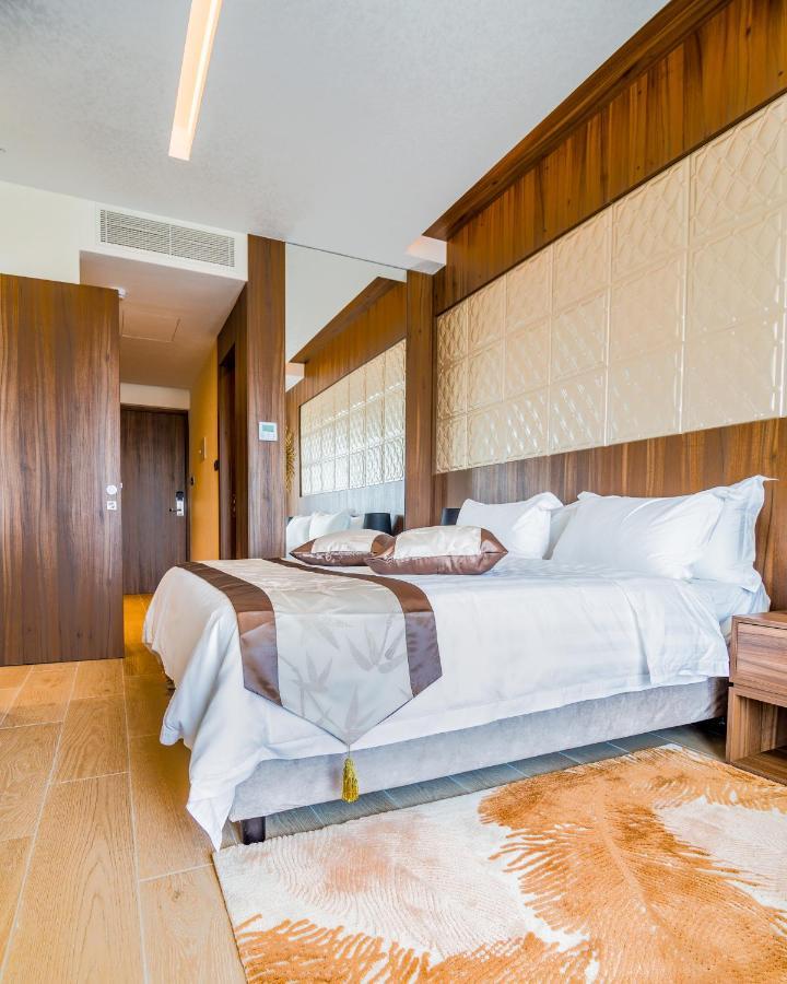 Leonardo Boutique Hotel لارنكا المظهر الخارجي الصورة