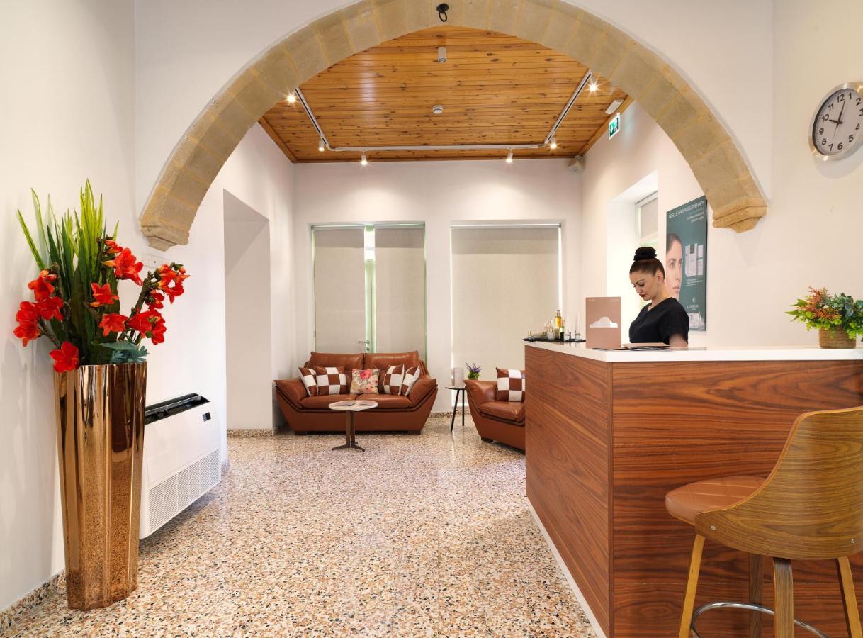 Leonardo Boutique Hotel لارنكا المظهر الخارجي الصورة