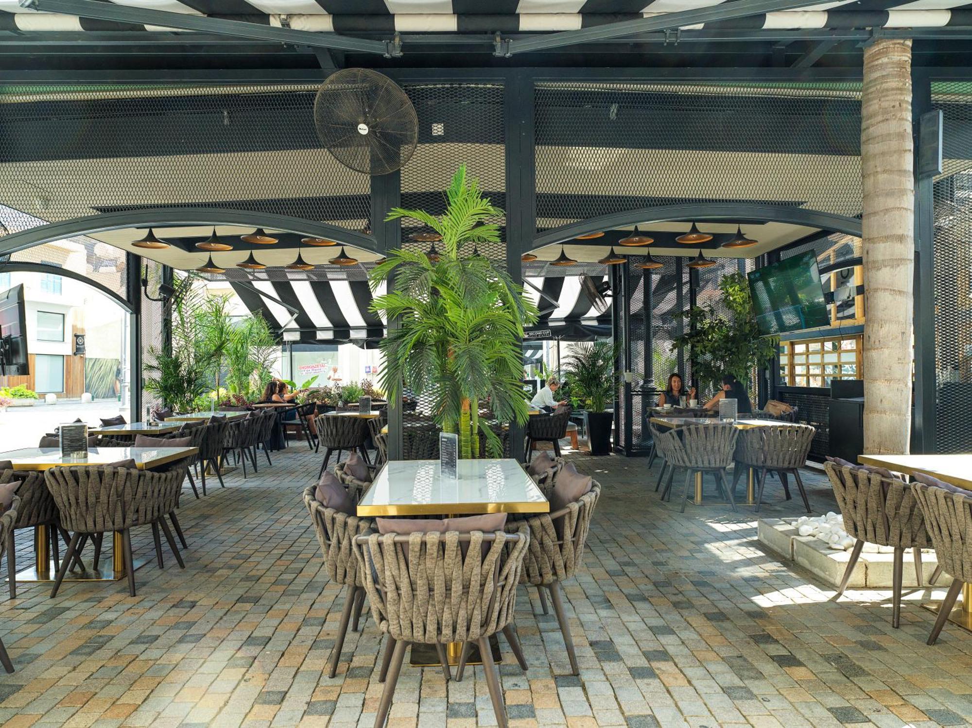 Leonardo Boutique Hotel لارنكا المظهر الخارجي الصورة